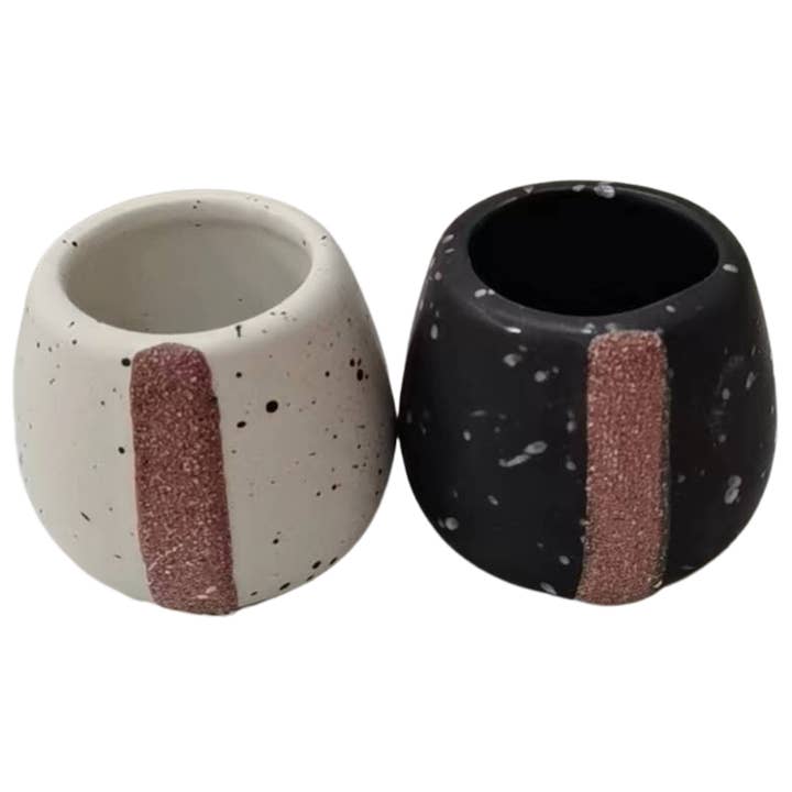 Spotted Match Holder, White