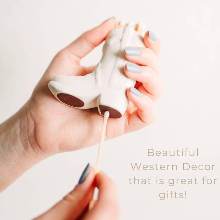 Cowboy Boot Match Holder, White