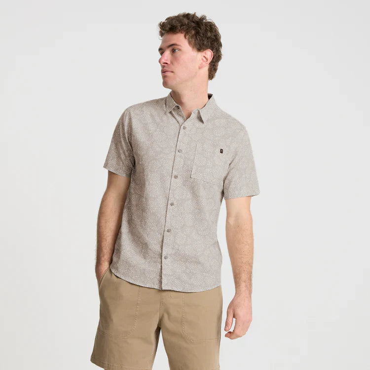 Journey2 Short Sleeve Button Up Shirt, Ghost Grey