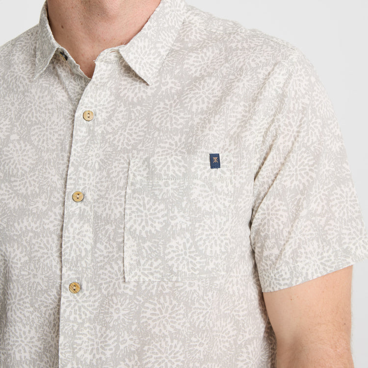 Journey Short Sleeve Button Up Shirt, Ghost Grey