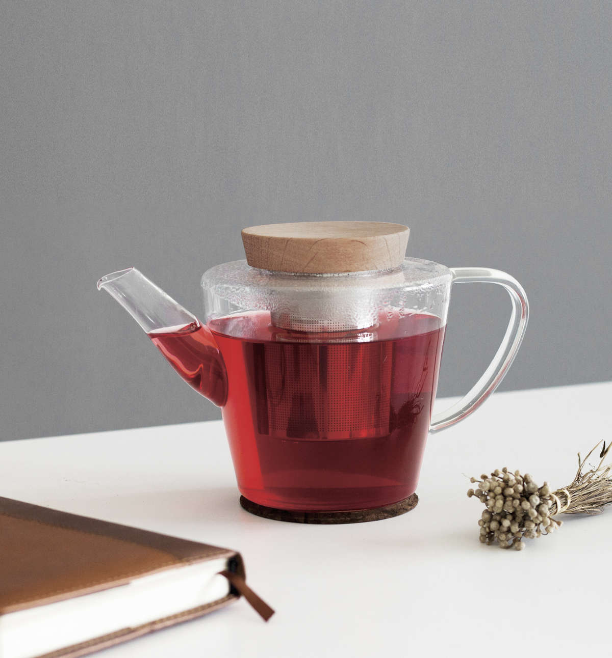 Glass Teapot w/Wooden Lid