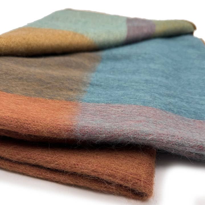 Alpaca Throw, Prism