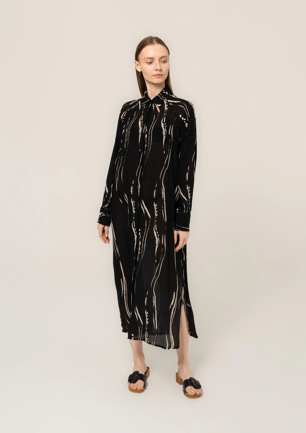 Gia Kaftan, Black Sumi