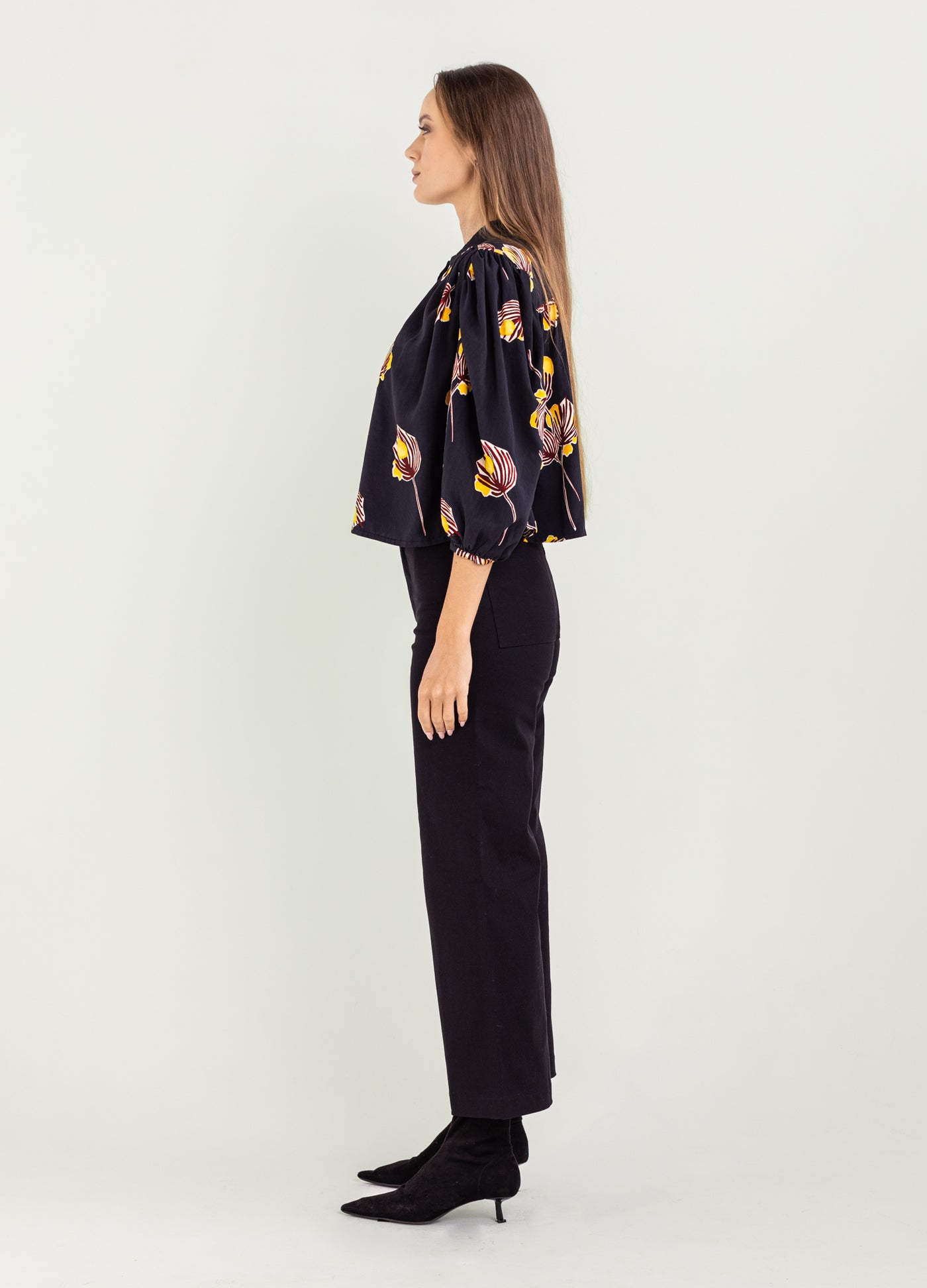 Tabitha Top, Black Aralia