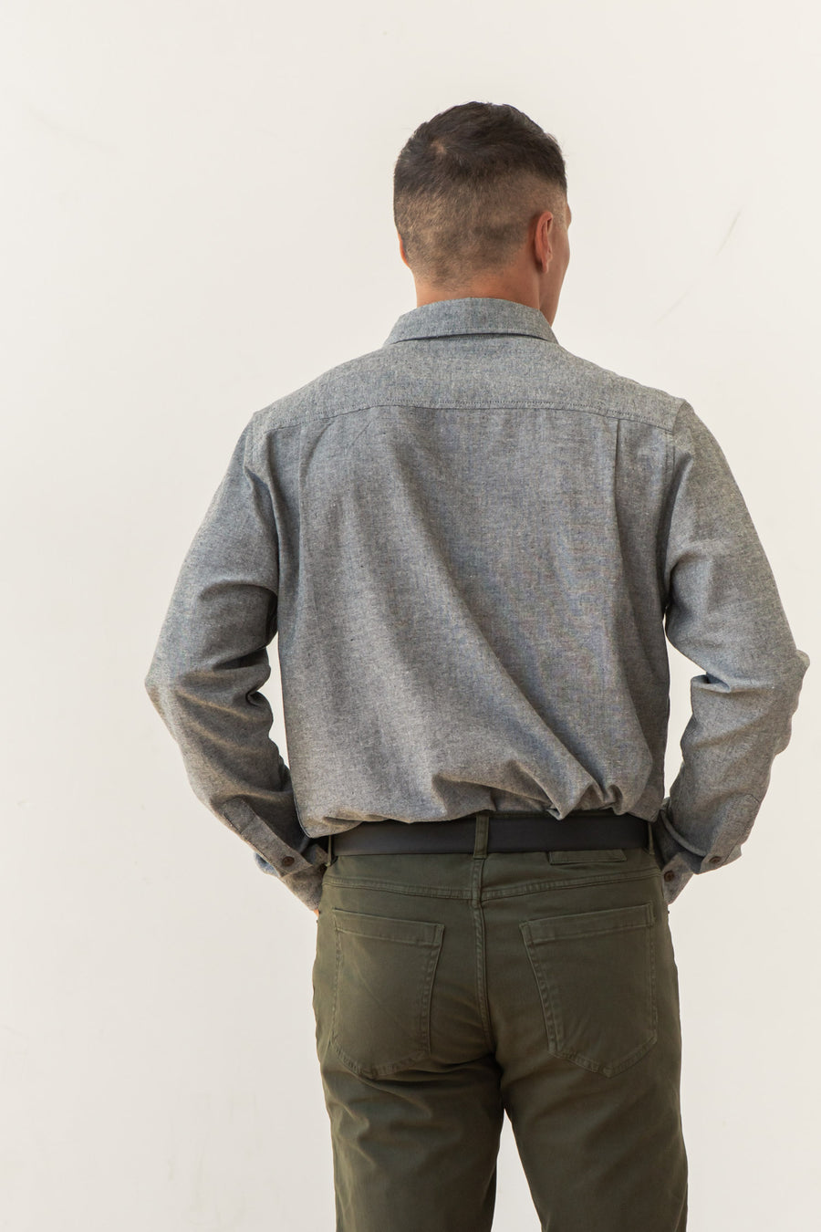 Larson Shirt in Iron Chambray