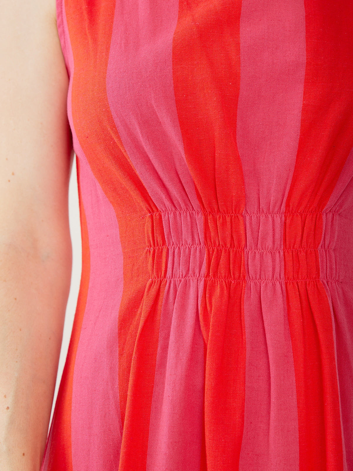 Artsy Traveler Midi Dress - Pink/Red
