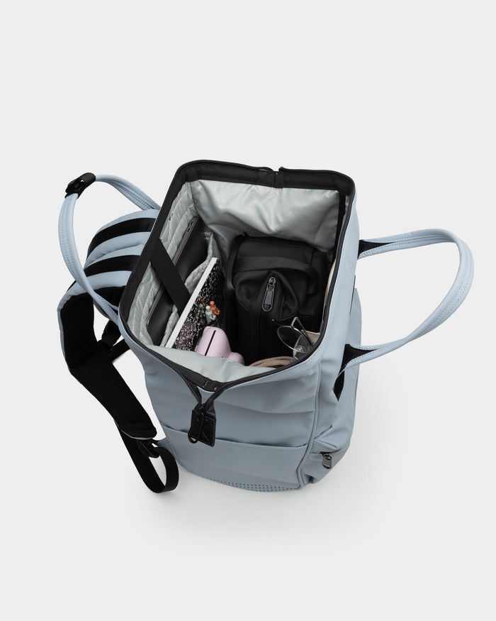 Cascade Backpack - Compact - Cloud