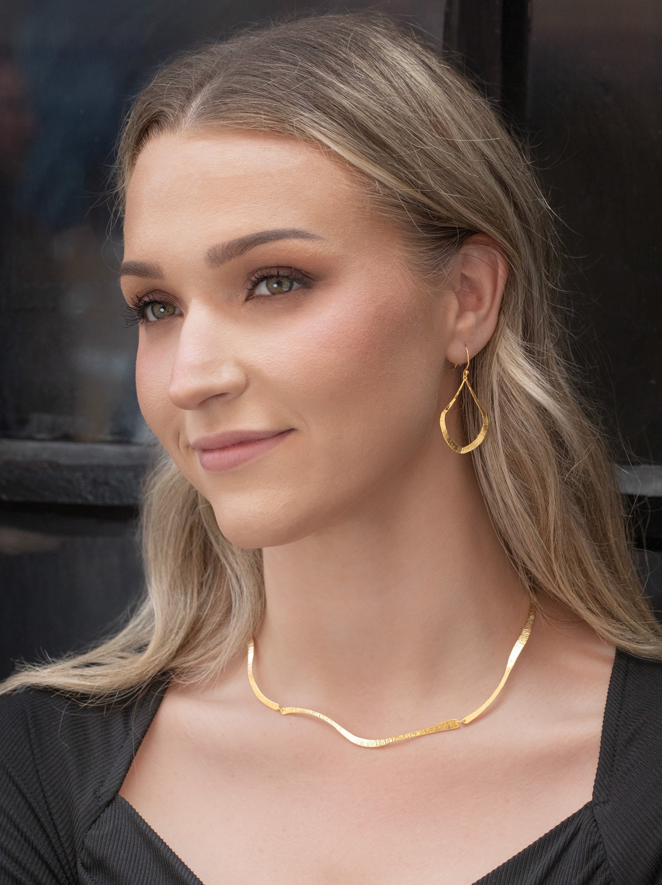 Cali Necklace