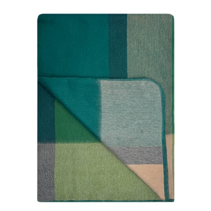 Alpaca Throw, Alpine