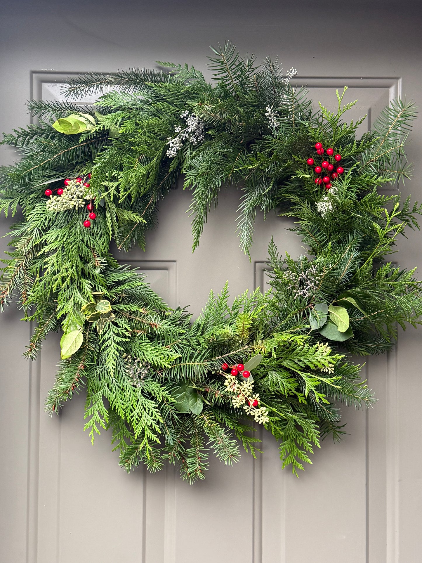 Holiday Wreath Workshop, Sunday 11.30, 5:30-7:30p